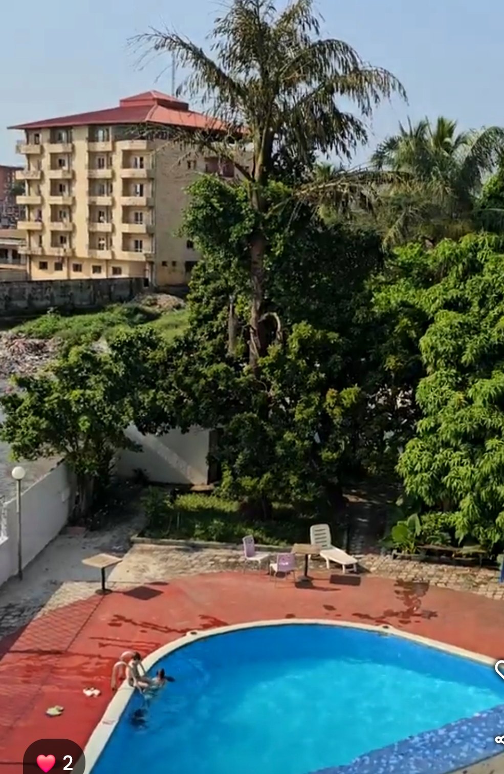 Piscine du Hotel Azur